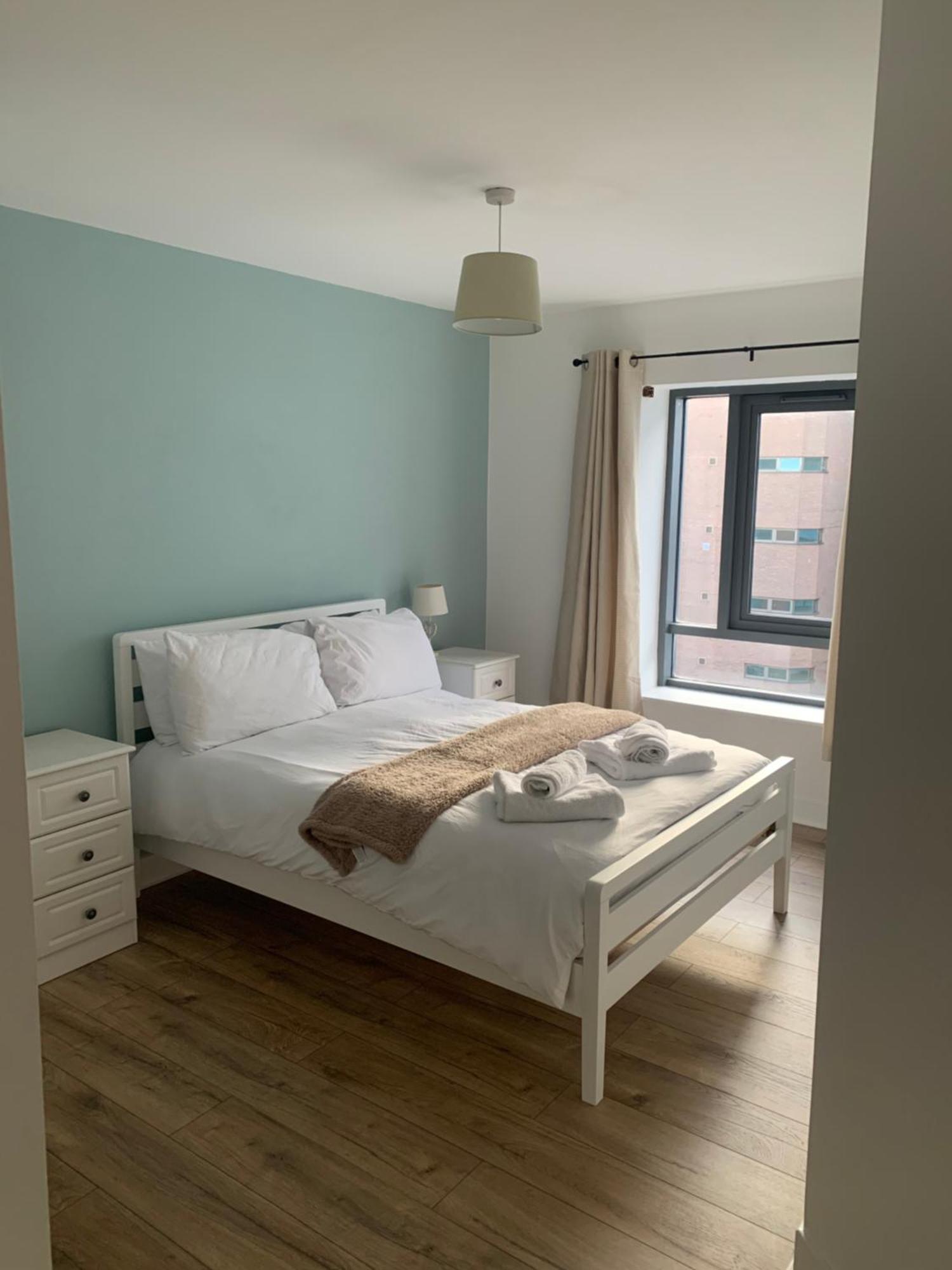 Best Location In Belfast! Free Parking Экстерьер фото